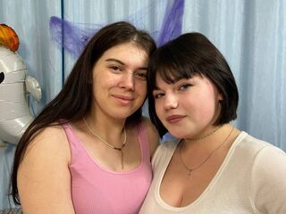 GwendolynAndMaxi's Live cam member Profile Image